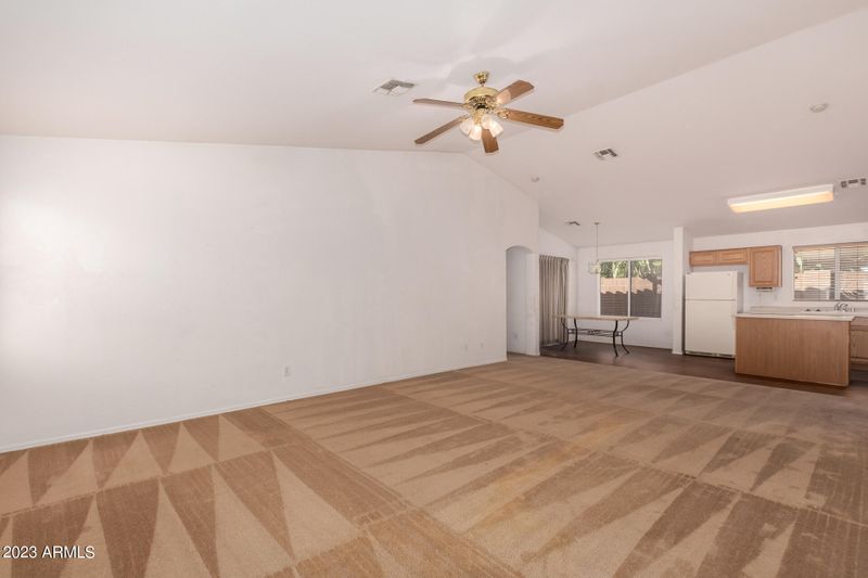 2318 S 65th Dr, Phoenix, AZ 85043