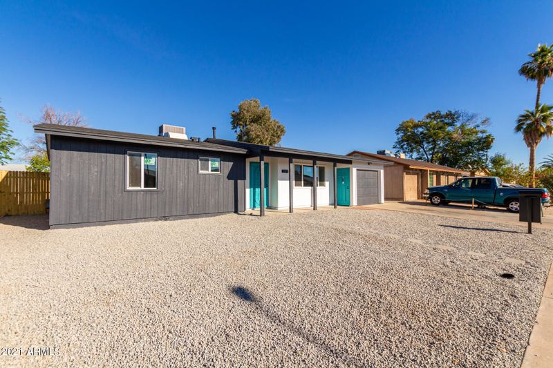2318 W Danbury Rd, Phoenix, AZ 85023