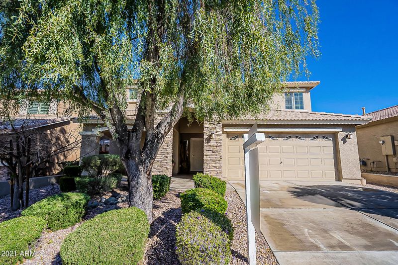 2318 W Dewdrop Trl, Phoenix, AZ 85085