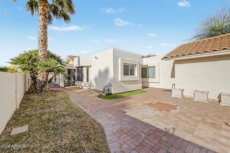 2318 Ironwood Dr, Chandler, AZ 85224