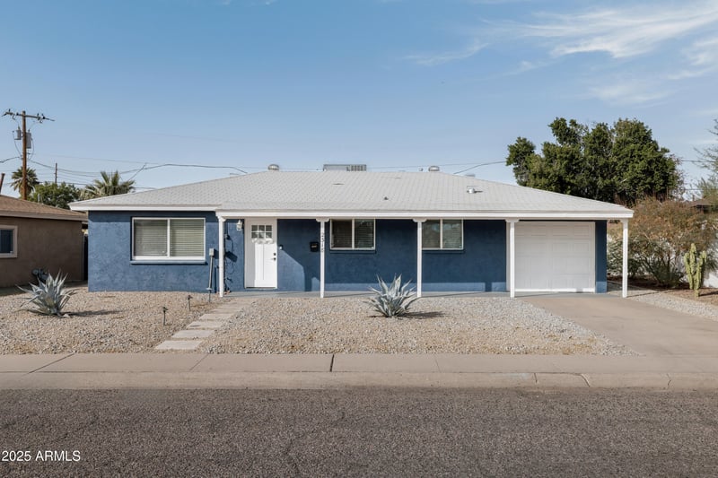 2318 Pinchot Ave, Phoenix, AZ 85015
