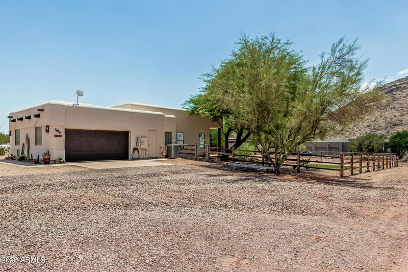 2319 Cavalry Rd, New River, AZ 85087