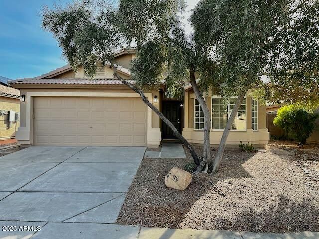 2319 E Kelton Ln, Phoenix, AZ 85022