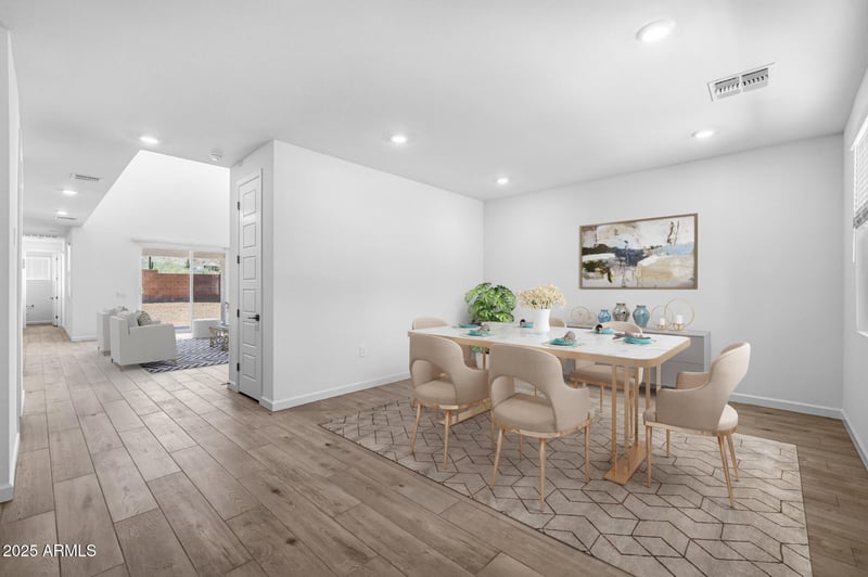 2319 Pearce Rd, Phoenix, AZ 85041