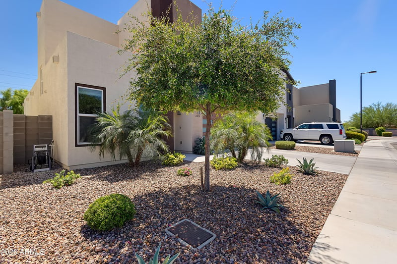 2319 Darrow St, Phoenix, AZ 85041
