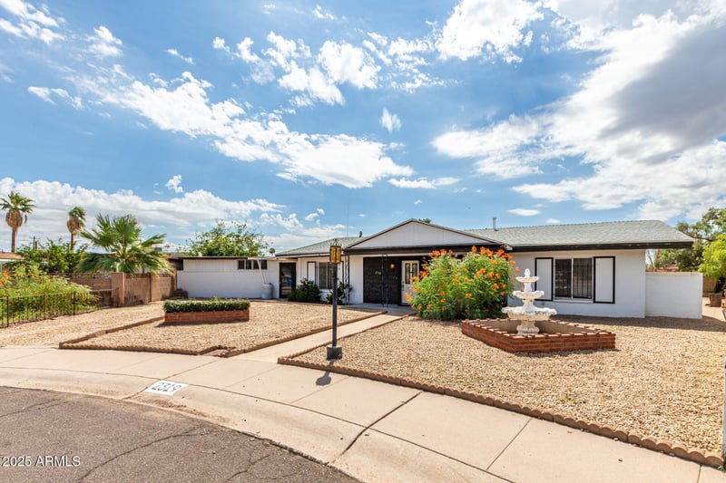 2319 Wethersfield Rd, Phoenix, AZ 85029
