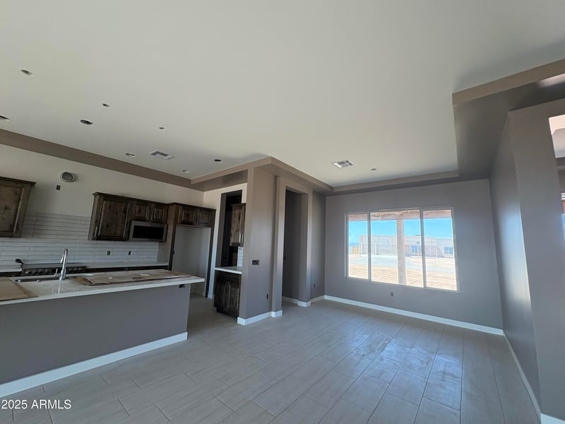 23197 Skinner Rd, Wittmann, AZ 85361