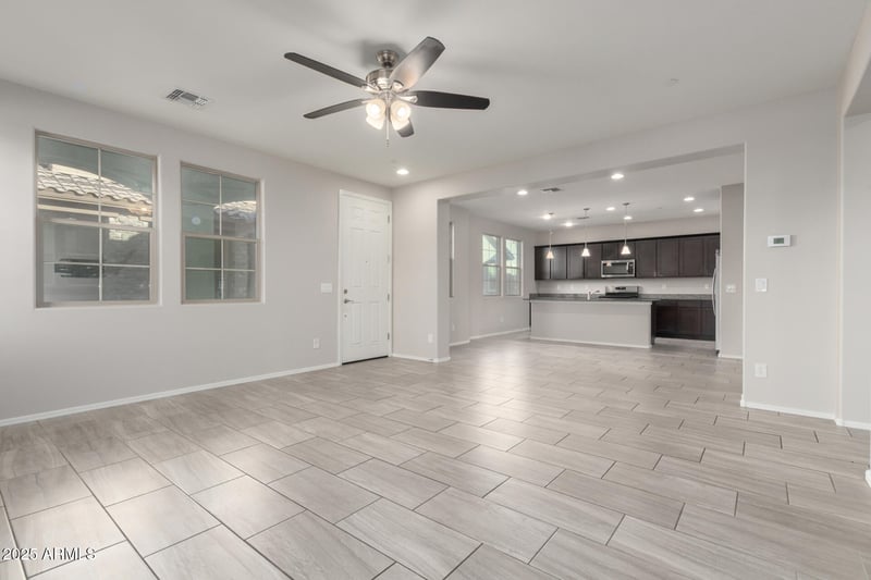 232 56th Pl, Mesa, AZ 85205