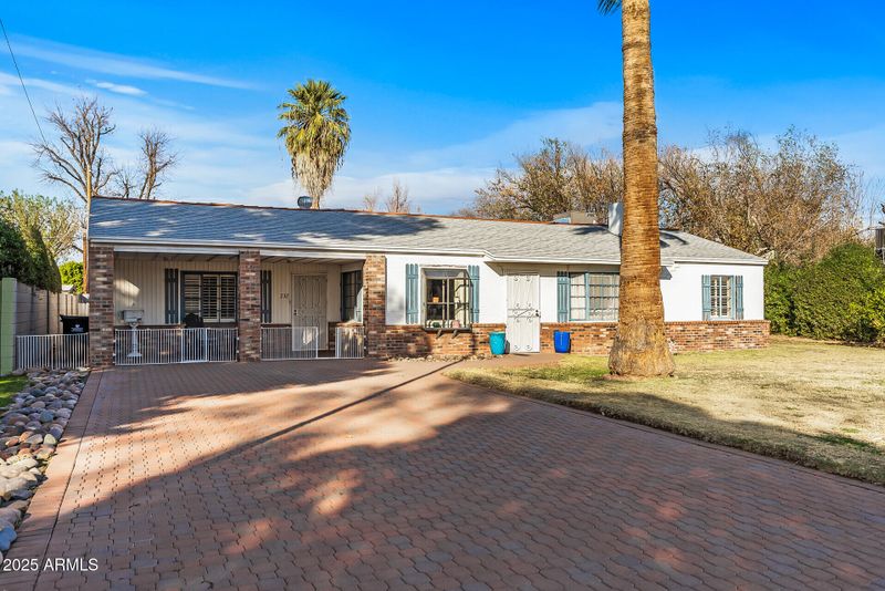 232 E Colter St, Phoenix, AZ 85012