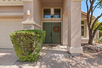 232 W Los Arboles Dr, Tempe, AZ 85284