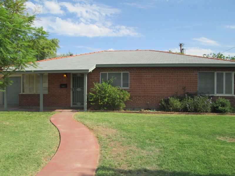 2320 E Heatherbrae Dr, Phoenix, AZ 85016