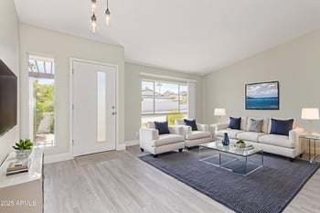 2320 Shangri La Rd, Phoenix, AZ 85028