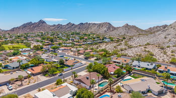 2320 Shangri La Rd, Phoenix, AZ 85028