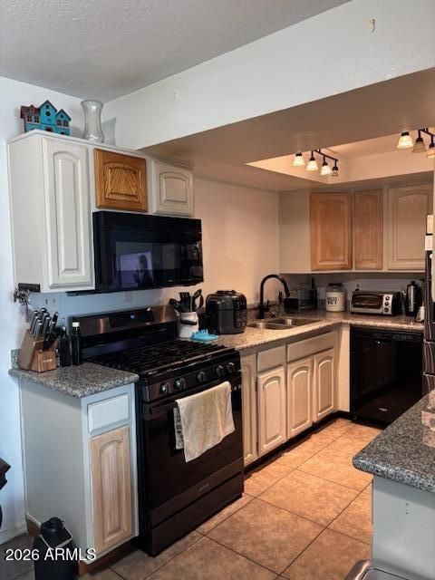 2320 W Columbine Dr, Phoenix, AZ 85029