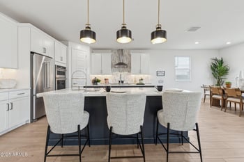 2320 W Moody Trl, Phoenix, AZ 85041