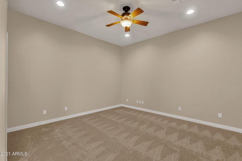 2320 W Yahoo Trl, Phoenix, AZ 85085