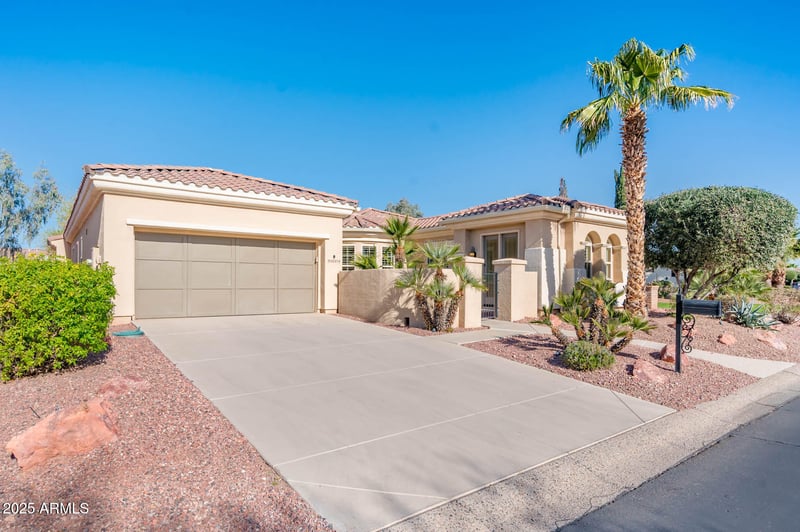 23216 Gaviota Dr, Sun City West, AZ 85375