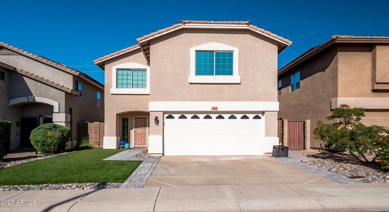 23218 22nd Pl, Phoenix, AZ 85024