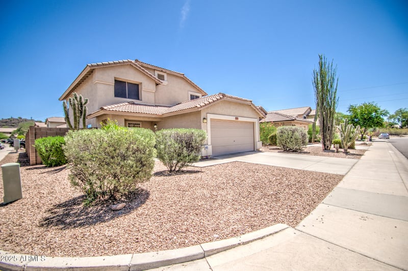 23219 21st Pl, Phoenix, AZ 85024