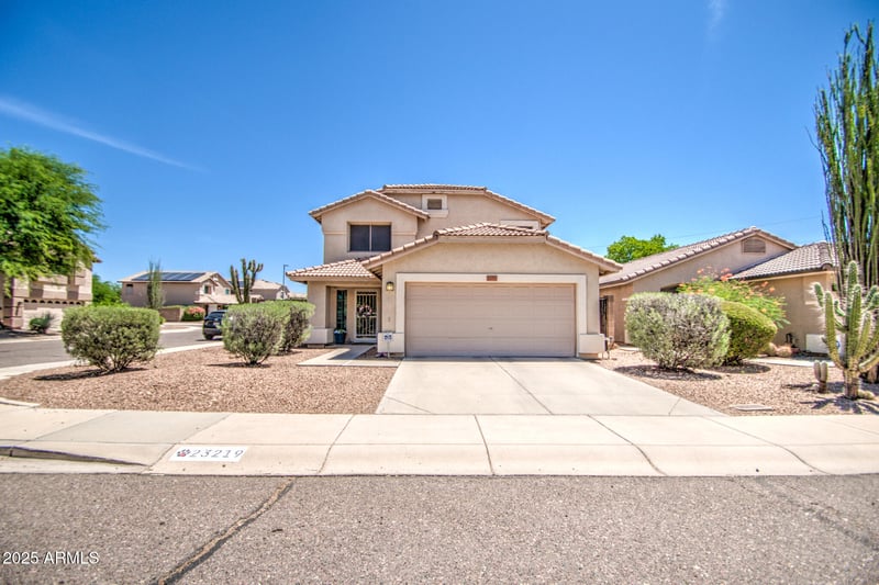 23219 21st Pl, Phoenix, AZ 85024
