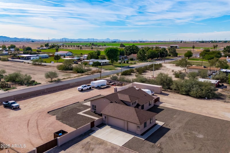 2322 Tuthill Rd, Buckeye, AZ 85326