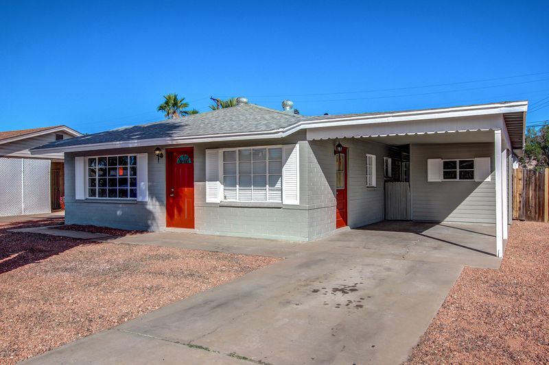 2322 W Stella Ln, Phoenix, AZ 85015