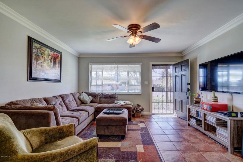2322 W Weldon Ave, Phoenix, AZ 85015