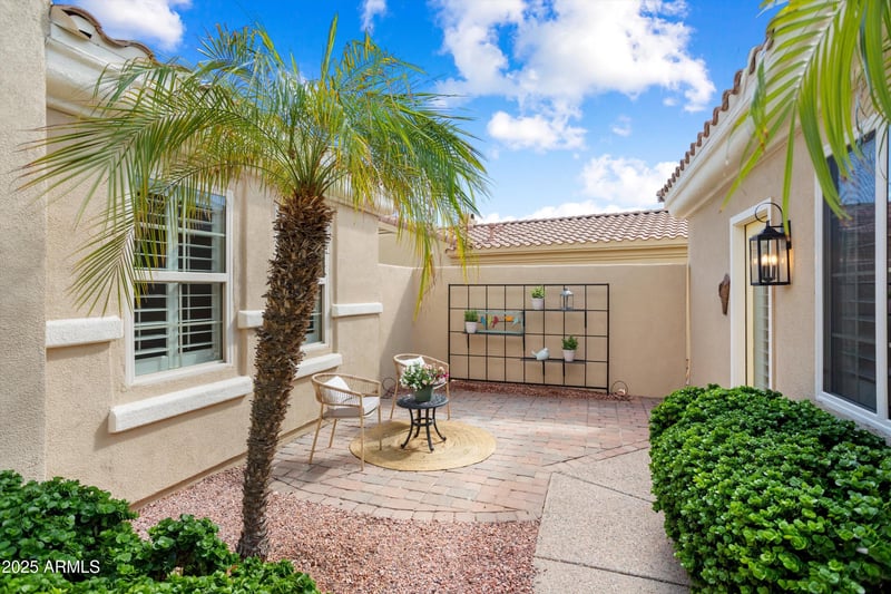 23225 Hank Raymond Dr, Sun City West, AZ 85375