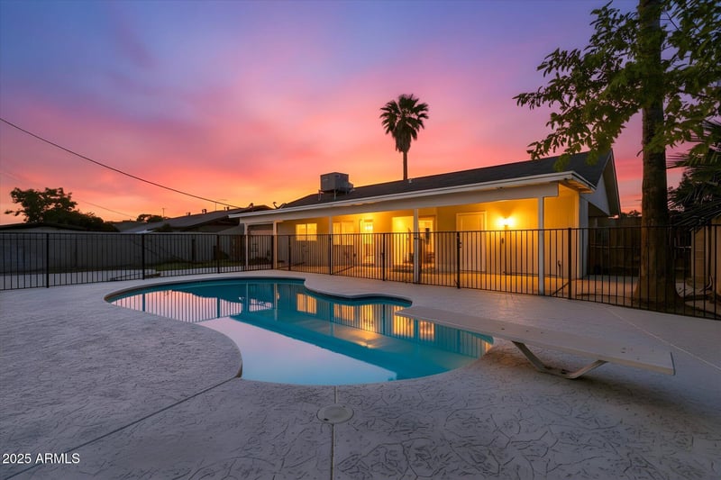 2323 3rd Dr, Mesa, AZ 85204