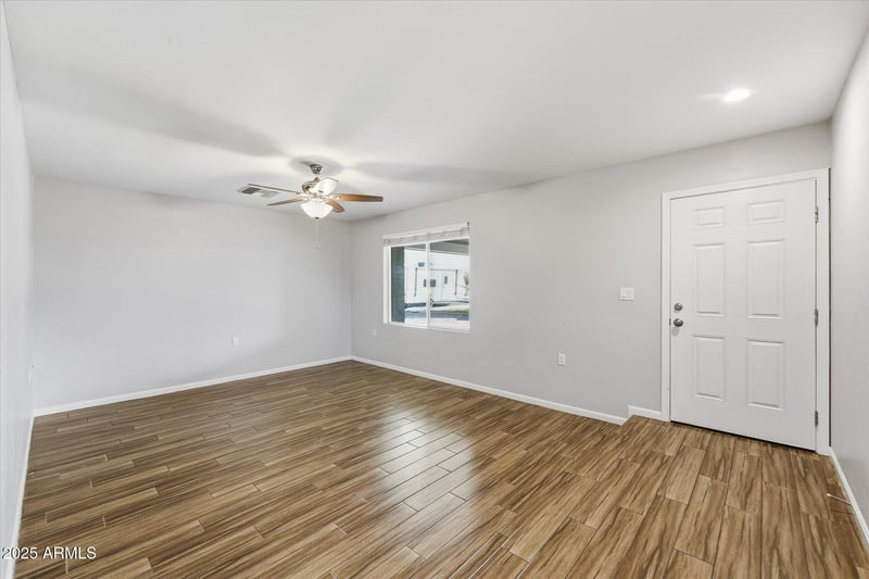 2323 3rd Dr, Mesa, AZ 85204