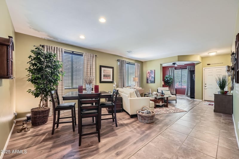 2323 Alicia Dr, Phoenix, AZ 85041