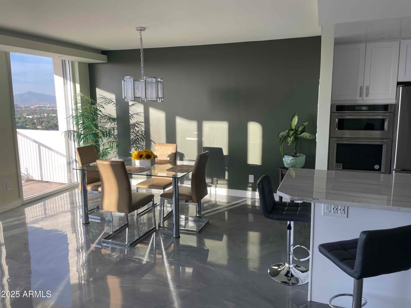 2323 Central Ave #1802, Phoenix, AZ 85004