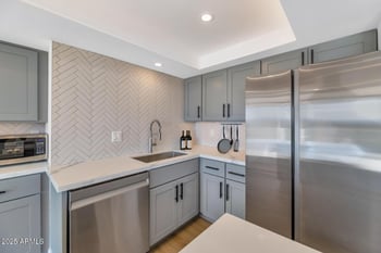 2323 Central Ave #502, Phoenix, AZ 85004
