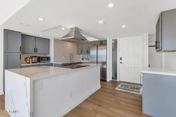 2323 Central Ave #502, Phoenix, AZ 85004