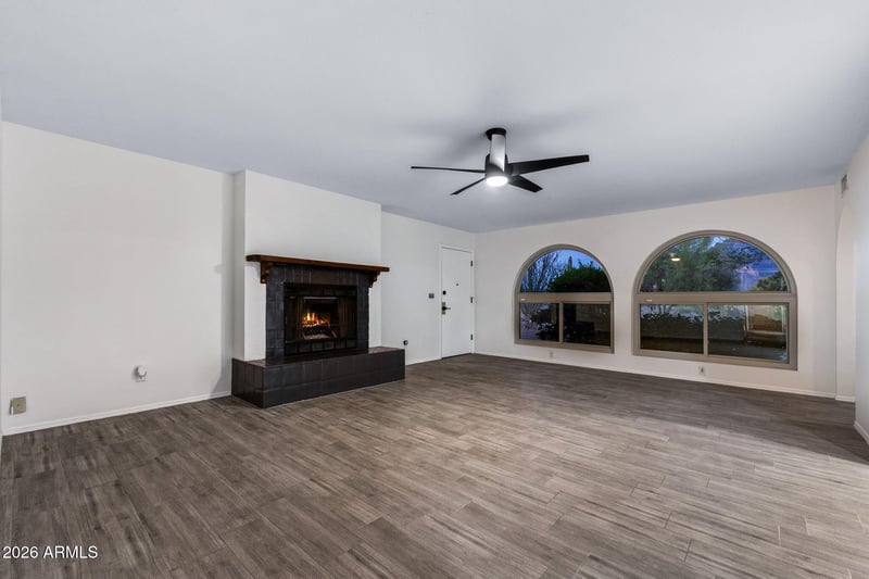 2323 Greasewood St, Apache Junction, AZ 85119