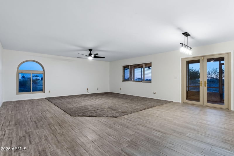 2323 Greasewood St, Apache Junction, AZ 85119