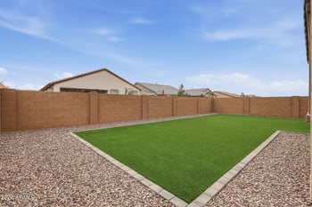 2323 Grenadine Rd, Phoenix, AZ 85041
