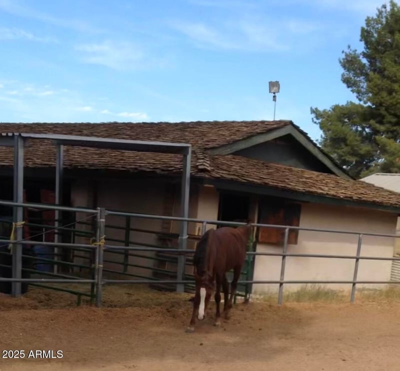 2323 Harrison St, Chandler, AZ 85224