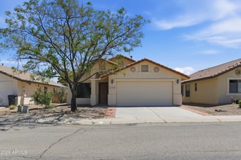2323 Ironmaster St, Sierra Vista, AZ 85635