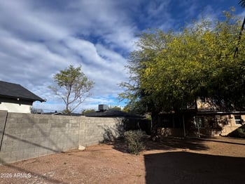 2323 Mitchell Dr, Phoenix, AZ 85016