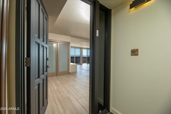 2323 Central Ave #903, Phoenix, AZ 85004