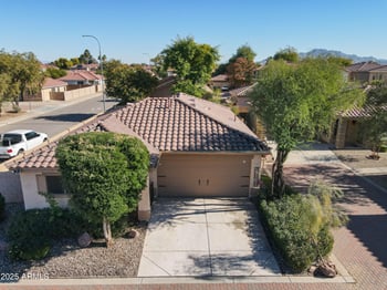 2323 Peach Tree Dr, Chandler, AZ 85249