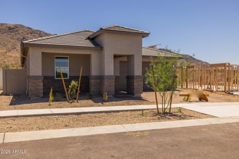 2323 Pearce Rd, Phoenix, AZ 85041