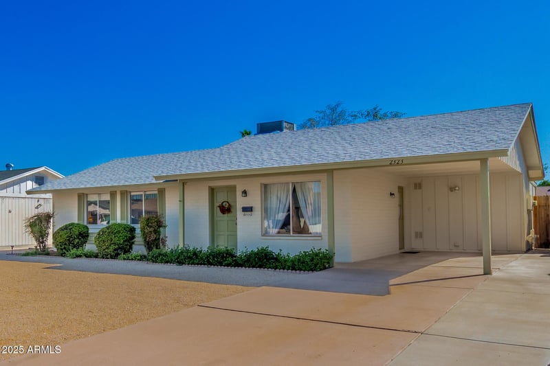 2323 Sunnyside Ave, Phoenix, AZ 85029