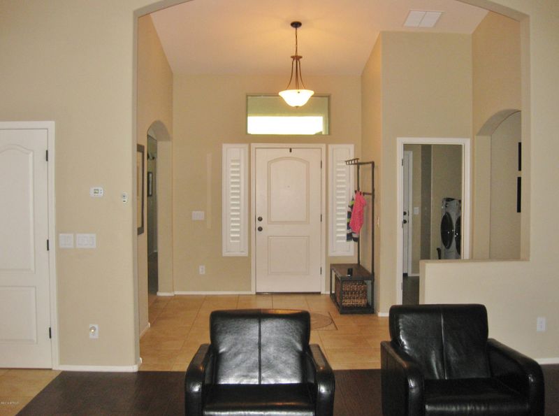23230 N 40th Way, Phoenix, AZ 85050