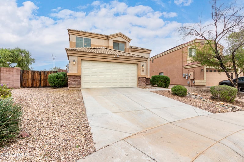 23236 Yavapai St, Buckeye, AZ 85326