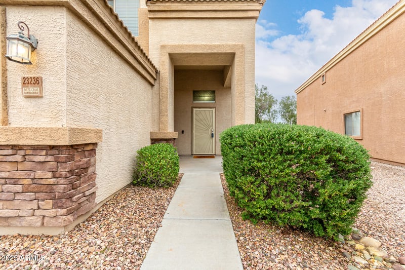 23236 Yavapai St, Buckeye, AZ 85326