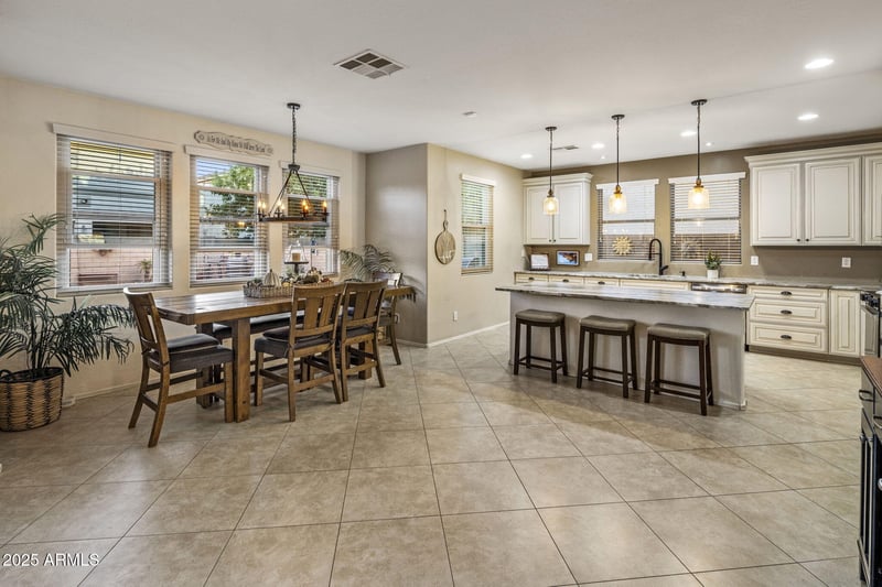 23239 N 121st Dr, Sun City, AZ 85373