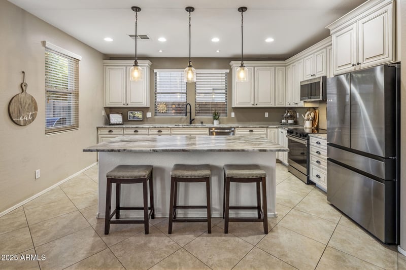 23239 N 121st Dr, Sun City, AZ 85373
