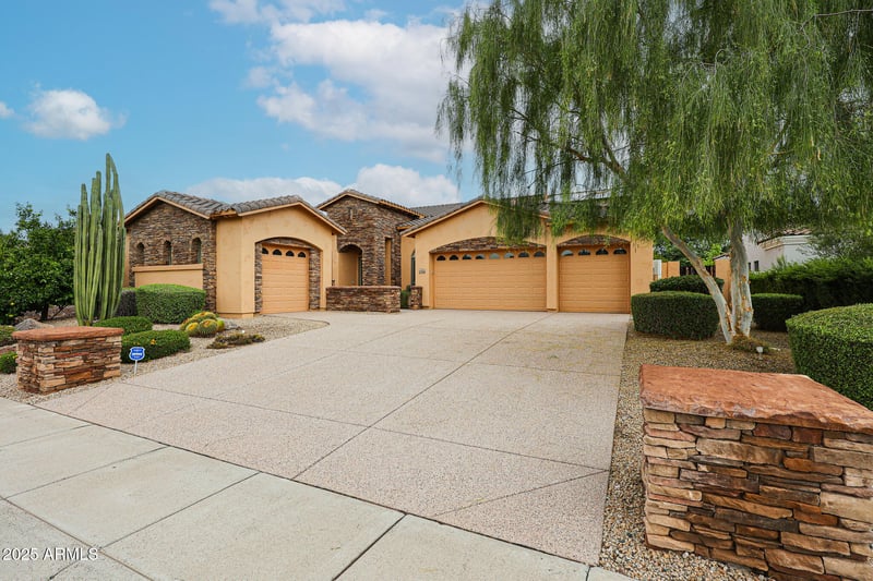 2324 Avenida Del Sol --, Phoenix, AZ 85024